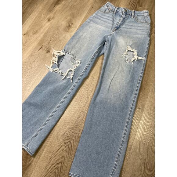 Hollister Ultra‎ High-Rise Dad Jeans Distressed Light Wash W23 L31 Stretch - Picture 4 of 11